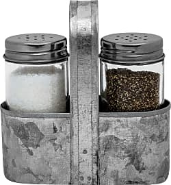 Saratoga Home Farmhouse