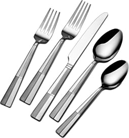 International Silver Arabesque Frost