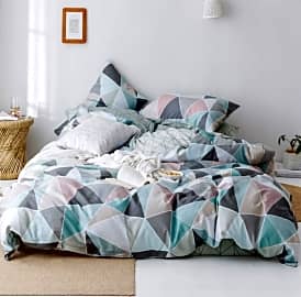 VM Vougemarket Vivid