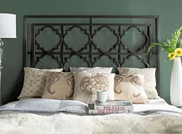 Safavieh Home Collection Silva