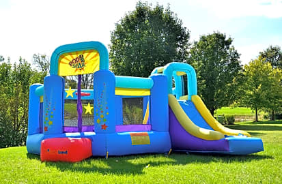 Bounceland Pop Star Inflatable
