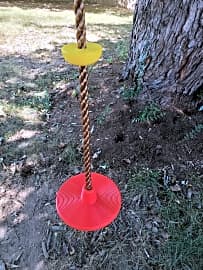 Laegendary Flying Saucer