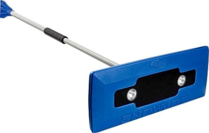 Snow Joe Illum-n-Broom