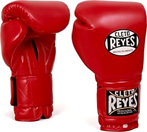 Cleto Reyes Extra
